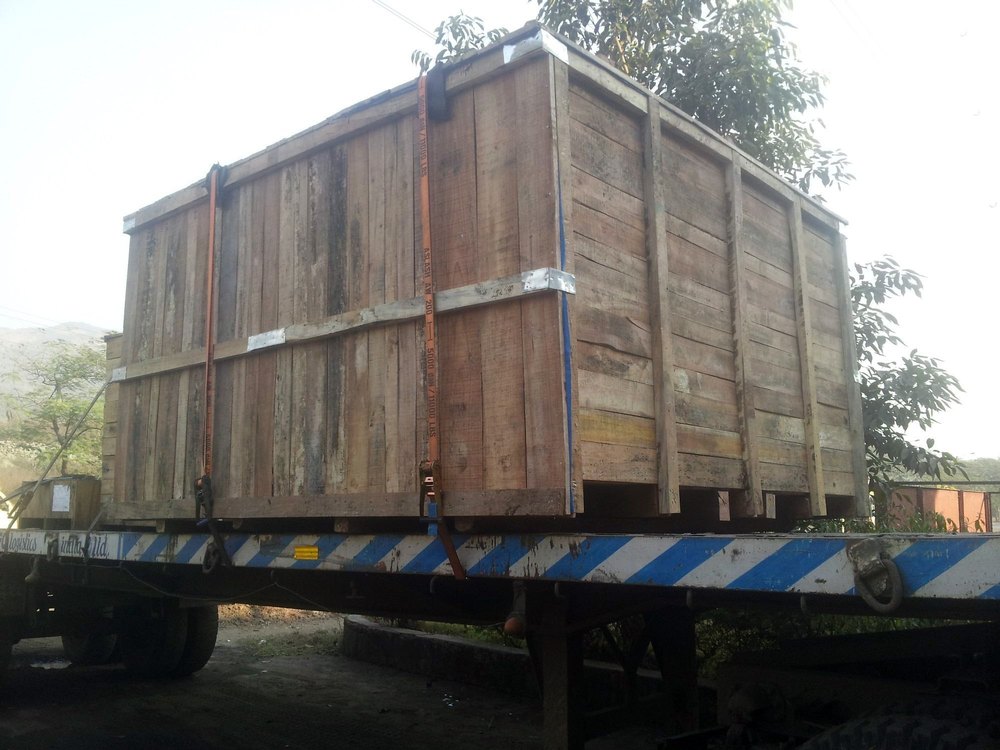 Rubber Wood Packaging Box, Size(LXWXH)(Inches): L 9 X W 5 X H 4.5 Feet, Weight Holding Capacity(Kg): 301-1000 Kg