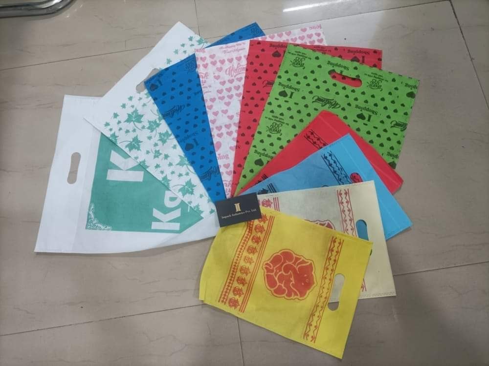 Handle Type: D Cut Printed Pp Non Woven Bags, For Shopping