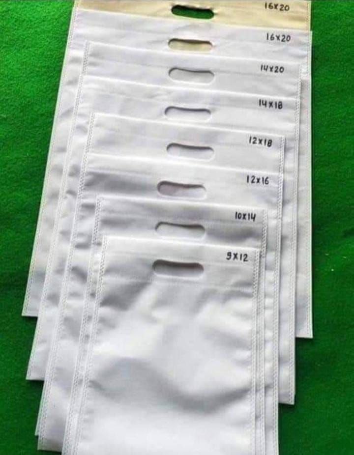Non woven carry bag all size d cut bag
