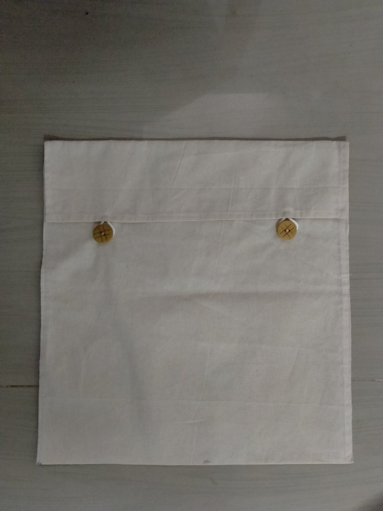 Folding Off White Cotton Saree Packing Bag, Size/Dimension: H16 X W14