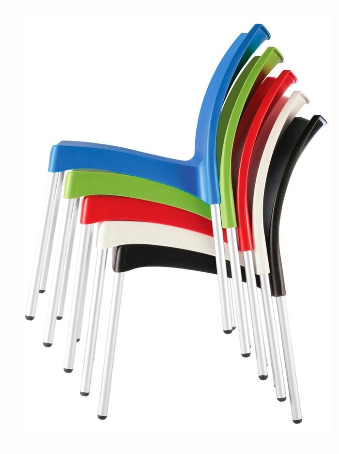 Plastic dining chair