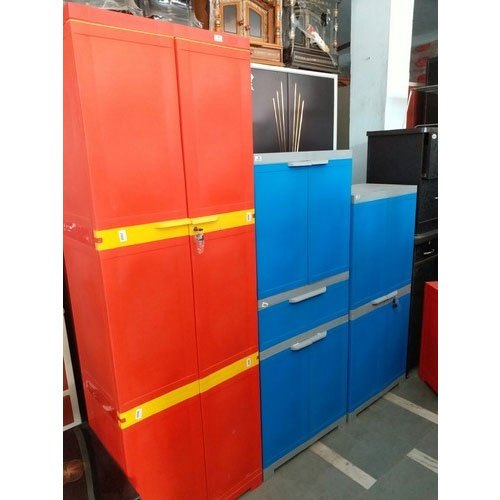 PVC Laboratory Furniture Nilkamal FMM Cupboard