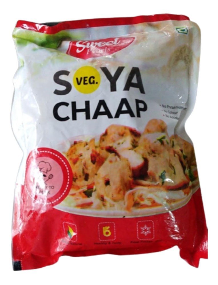 Sweet Pearls 1kg Soya Veg Chaap, Packaging Type: Packet