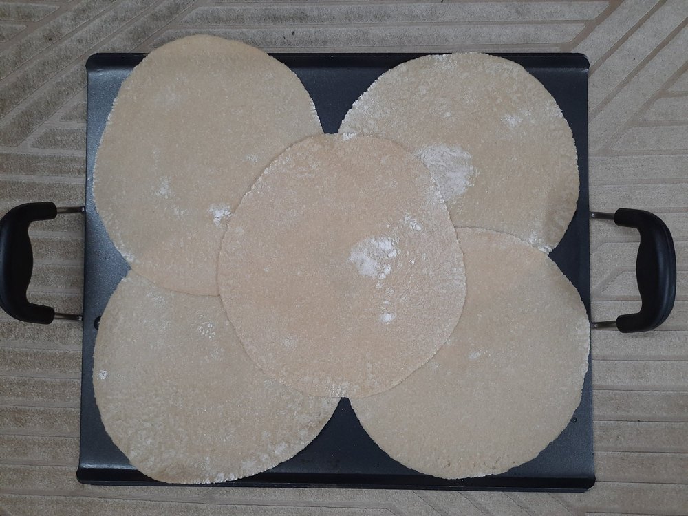 SJE Food Chapati, Packaging Type: Plastc Cover