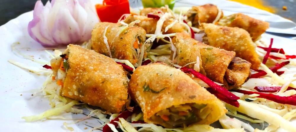 Spice Chemistry Deep Fry Frozen Chicken Spring Rolls, 1Kg, Packaging Type: Container