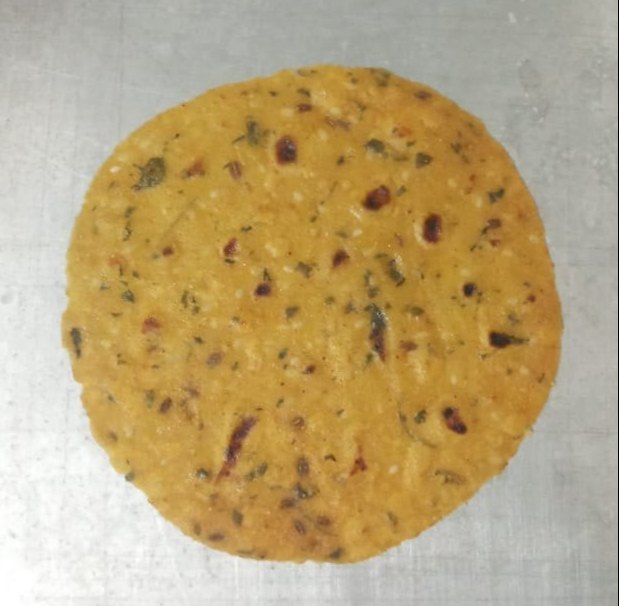 Authenticaly Hand Made Thepla Methi, 6*8, Packaging Type: Packet