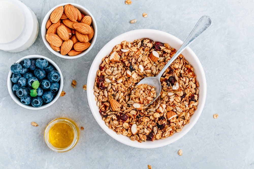 Wheat DIET CRUCNHY MUESLI, For With Milk, Flakes