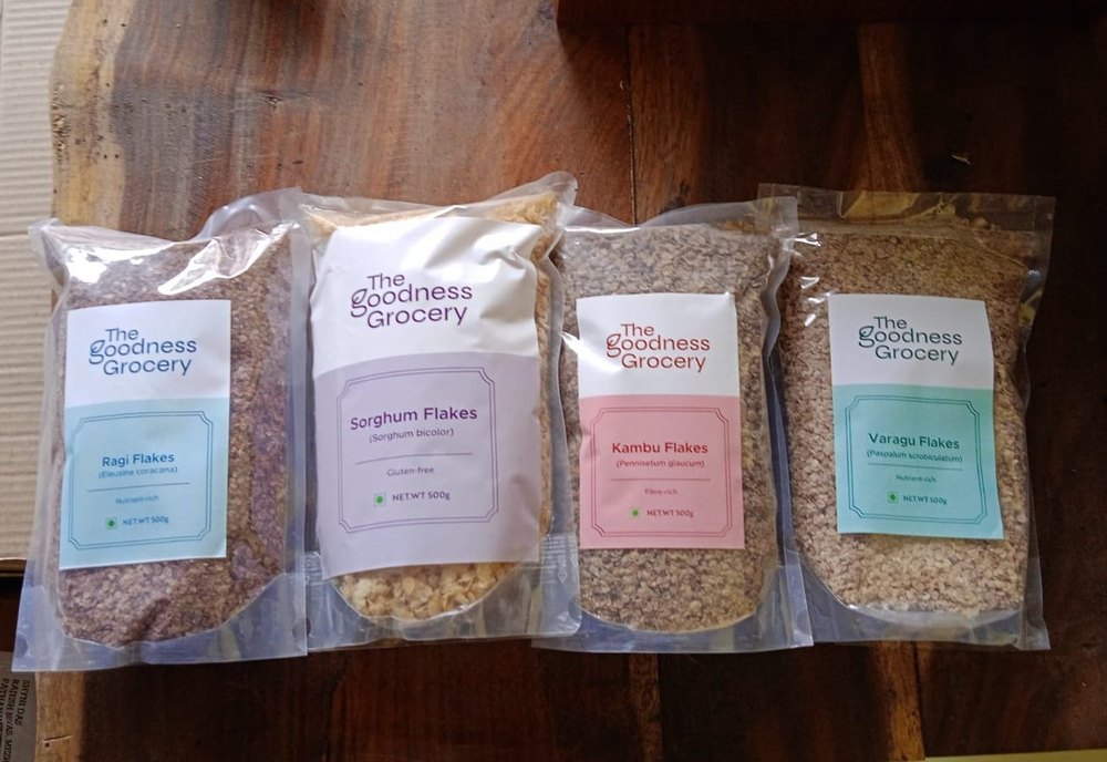 Millet Flakes Whole Millets, Packaging Type: Packet, Gluten Free