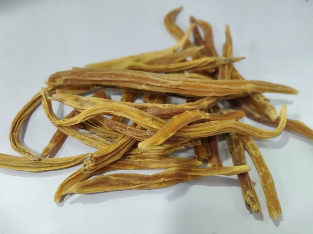 Dry Yellow Shatavari (Nippali Shatavari), Packaging Type: Jute Bag, Packaging Size: 50kgs