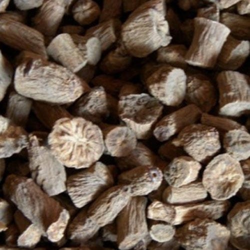 Solid Roasted Hand Cut Chicory Roots, Packaging Size: 25 kg