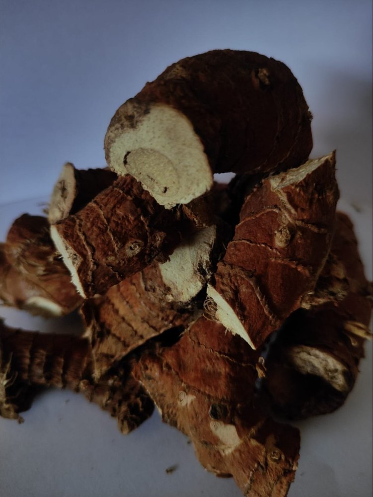 Kerala Dried Whole Galangal Root, Plastic Bag, Packaging Size: 1 Kg