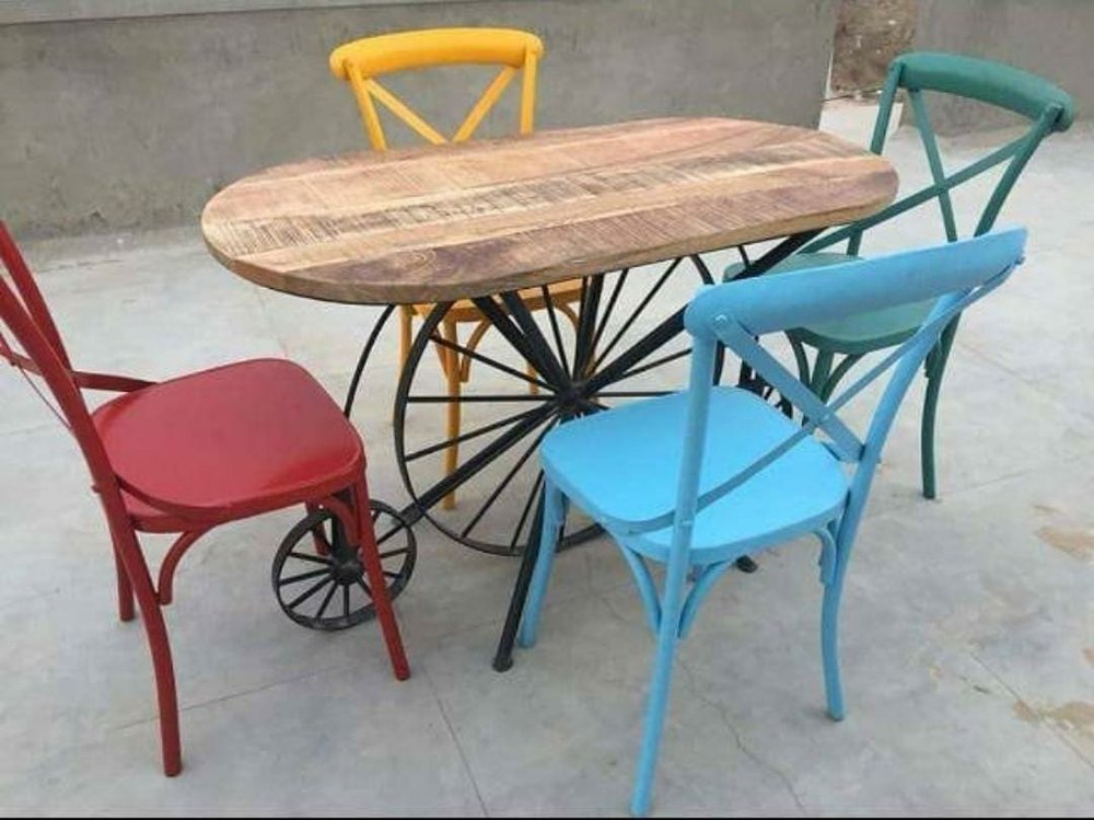 Vintage Metal Cycle Wind Wheel Type Dining Table