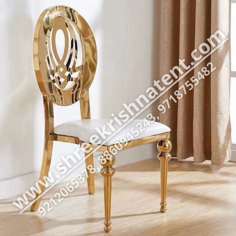 White Banquet chairs, Seating Capacity: 1