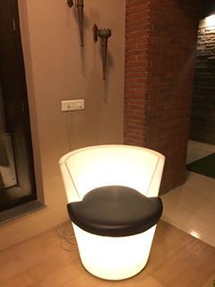 PE - PLASTIC Led Bar Chair