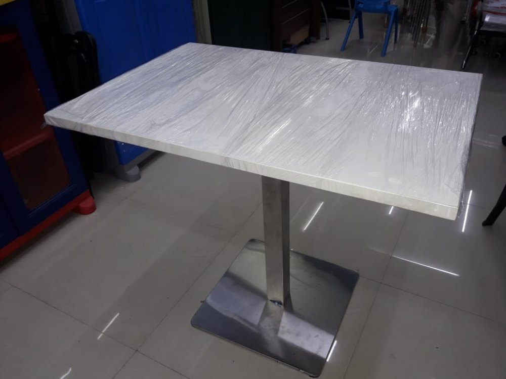 Om Woods Restaurant Table