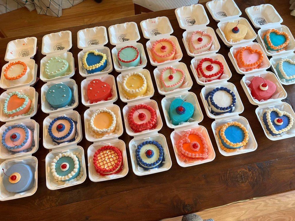 Mini Cakes / lunch box cakes