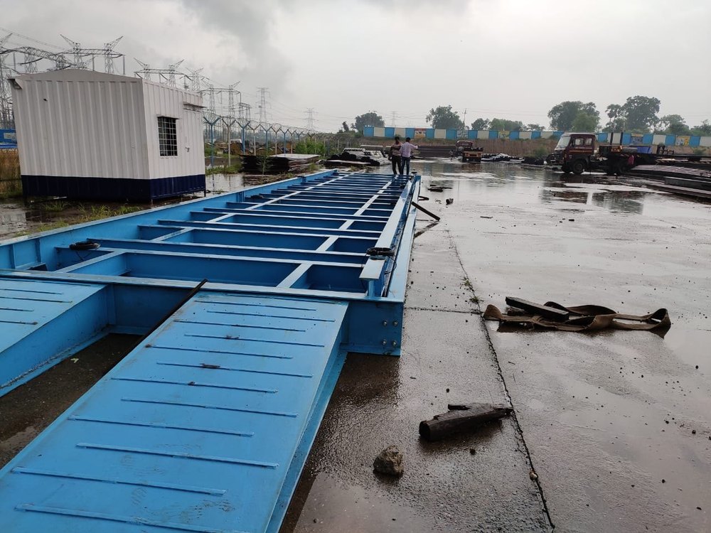 Electronic Mild Steel Portable Weighbridge, Weighing Capacity: 10 Mt To 150 Mt