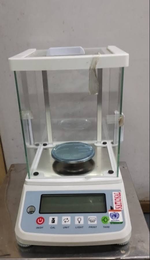 National External Analytical Balance scale, Capacity: 300 Gm/500 Gm, Accuracy: 1 mg