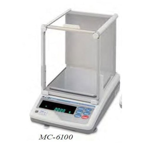 MC-6100 Mass Comparator