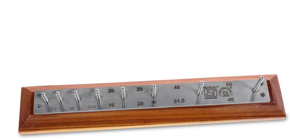 Aggregate Testing Machines ISI Marked - Length Gauge