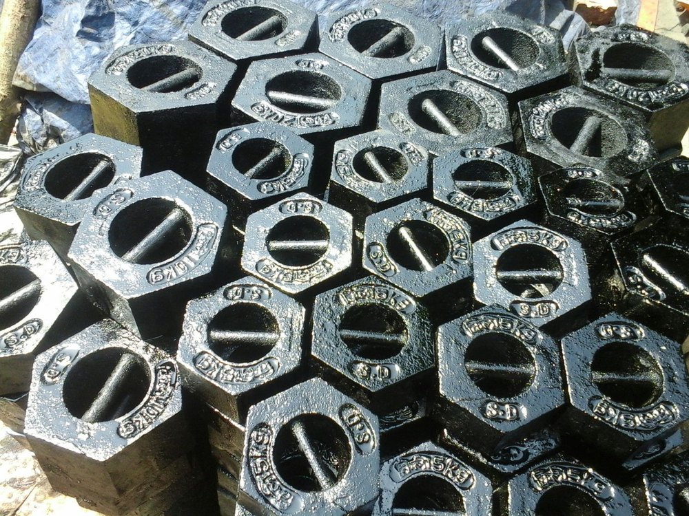 Cast Iron Black 20kg Weights, For Calibration