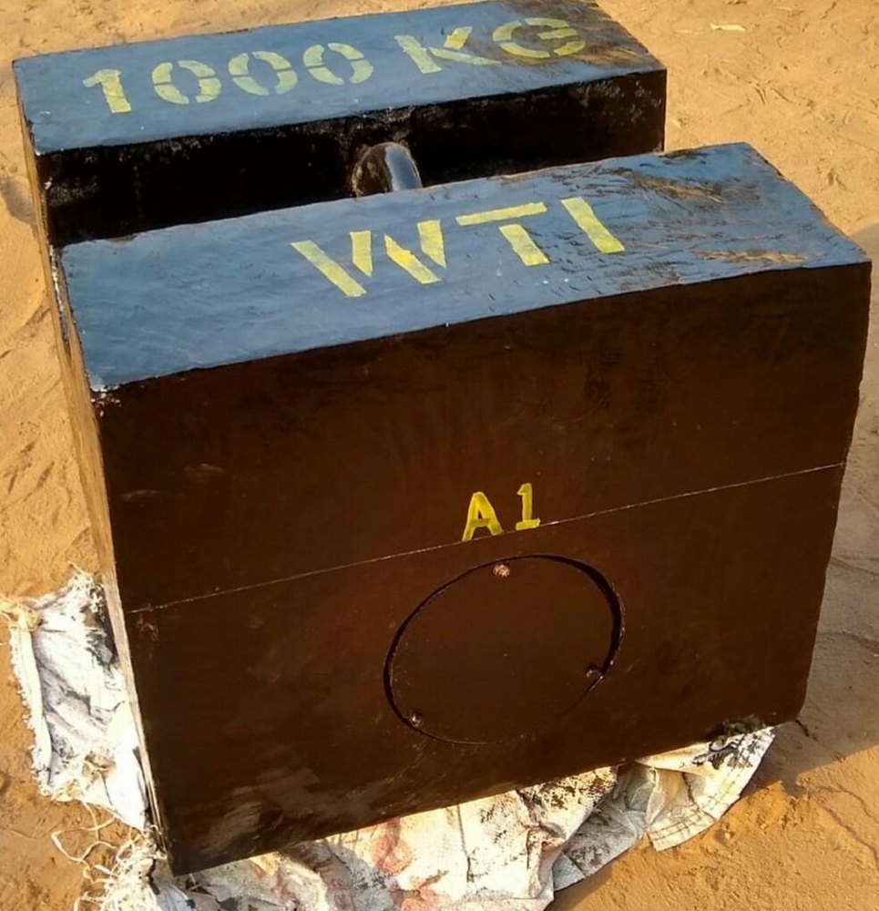 REPUTED Black Heavy Capacity Weights, For Industrial, Size: Standard