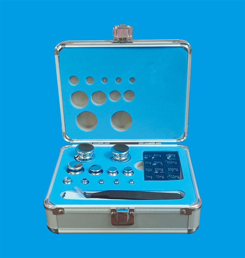 Mirror Finish Ss F1 Class Weight Box