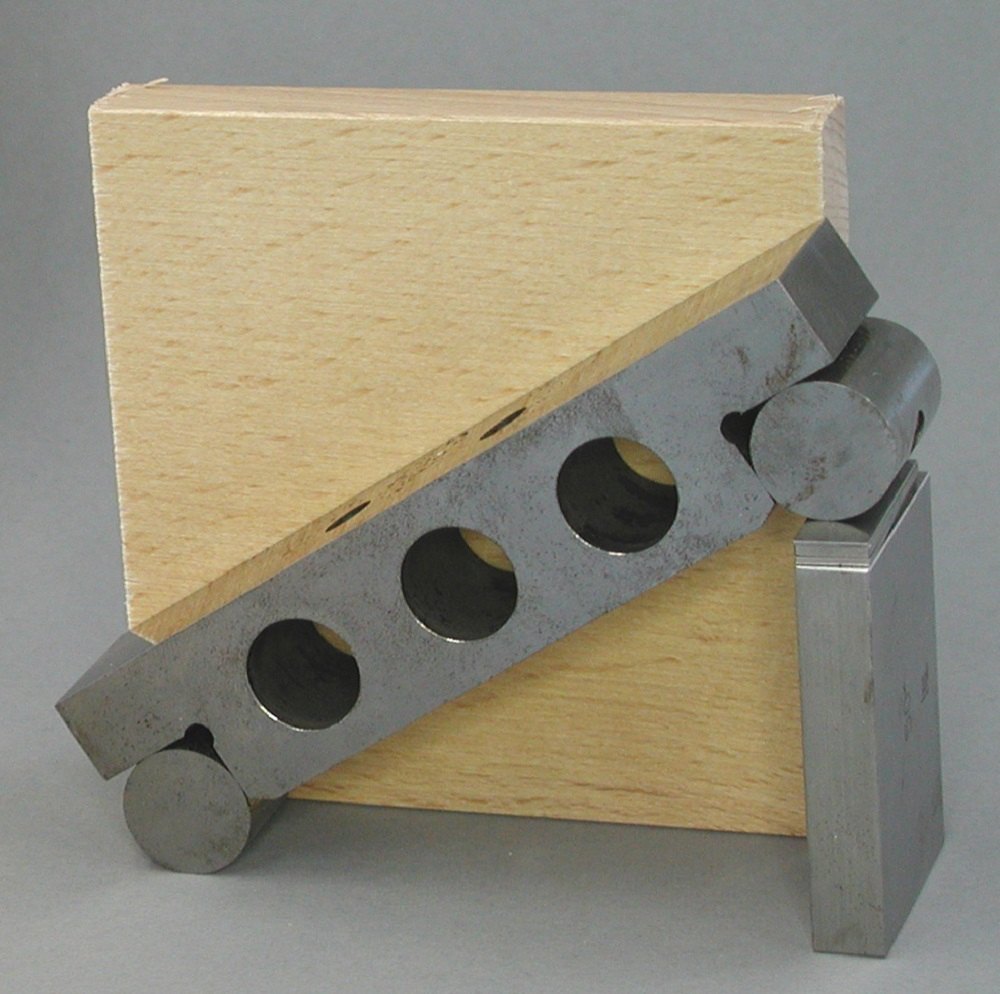 Iron Sine Bar
