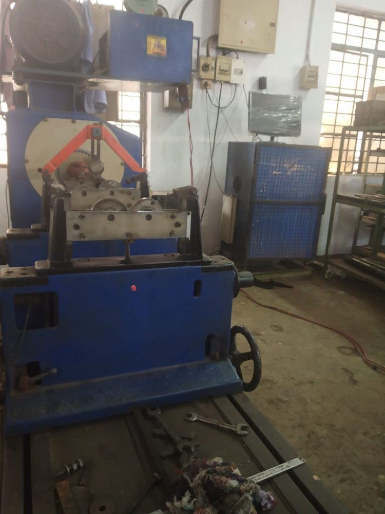 Fan Blade Balancing Machine