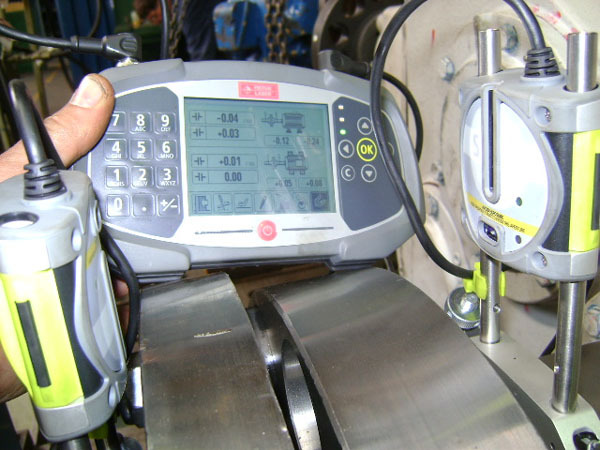 Field Balancing Machine
