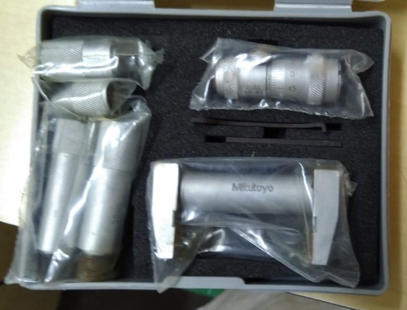 Mitutoyo 137-201 Tubular Vernier Inside Micrometer, Accuracy: +/-0.009mm