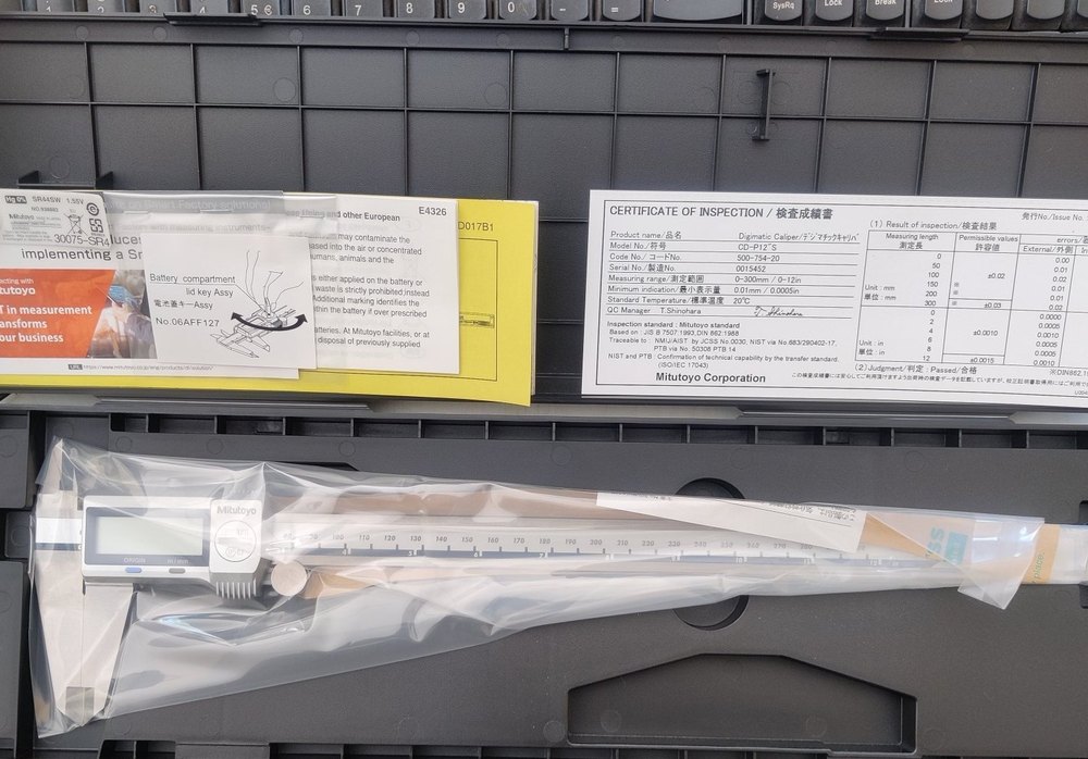 Stainless Steel Mitutoyo Digital Vernier Caliper 0 300 Mm, For Industrial, Model Name/Number: 500-754