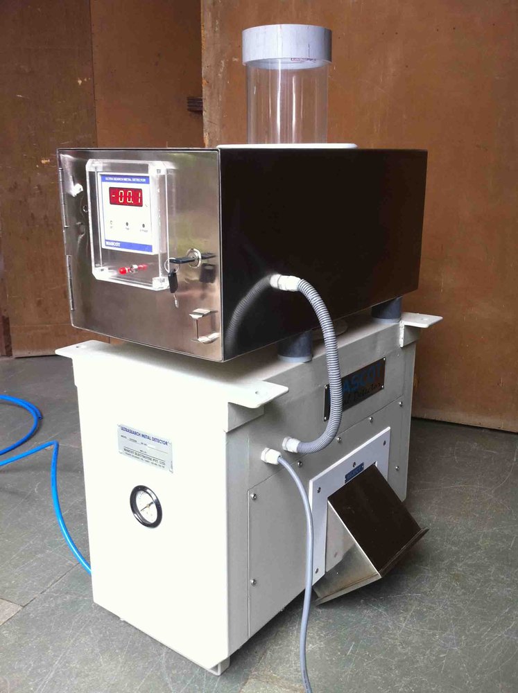Mascot Online Metal Detector Cum Separator Machine, GF