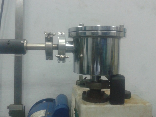 Cylinder Moisture Trap