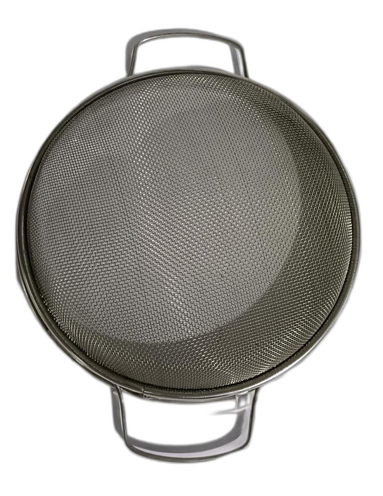 Round Stainless Steel Puran Jali, Capacity: 2.5kg