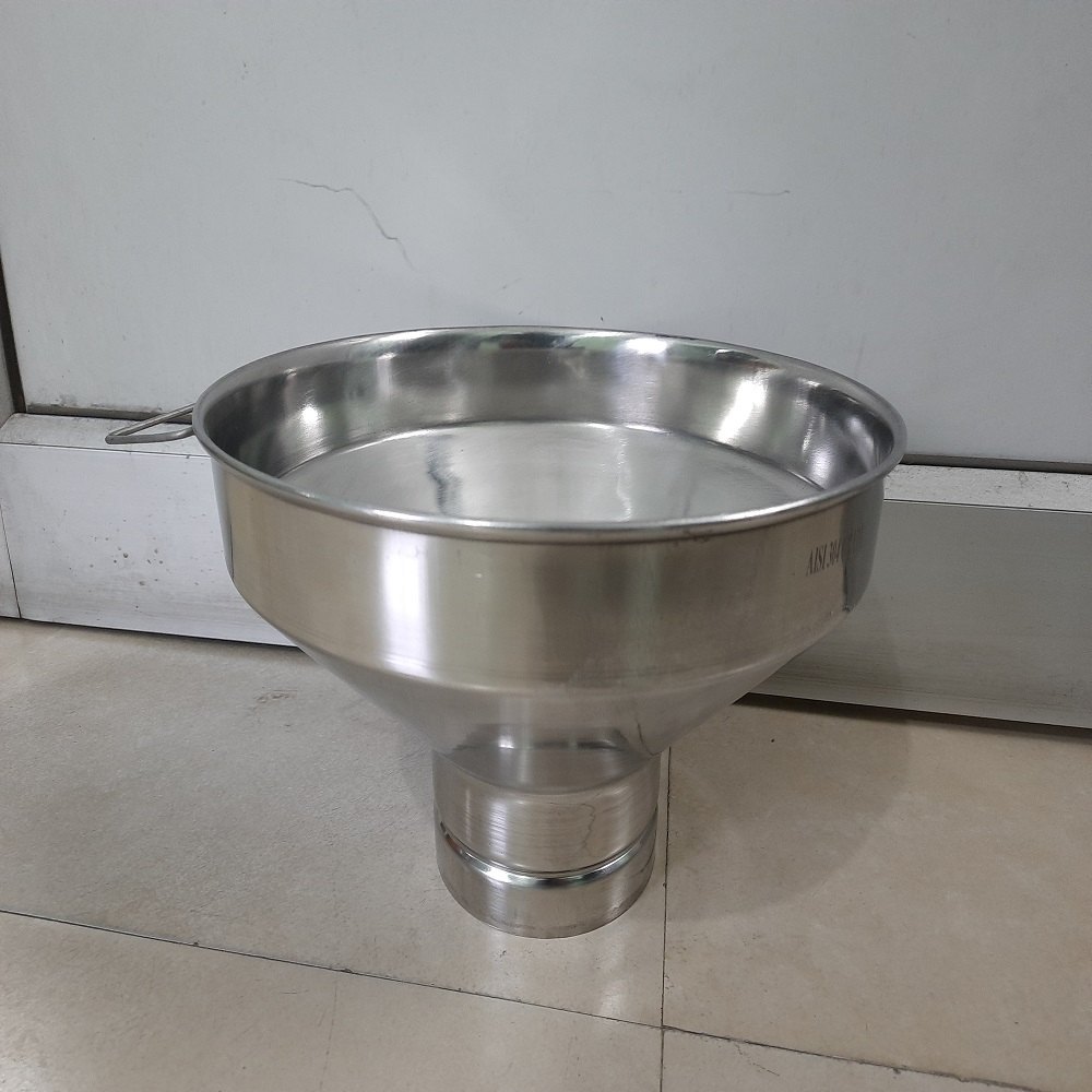 Liquid, Jelly Stainless Steel Strainer, Capacity: Upto 5 Gallon