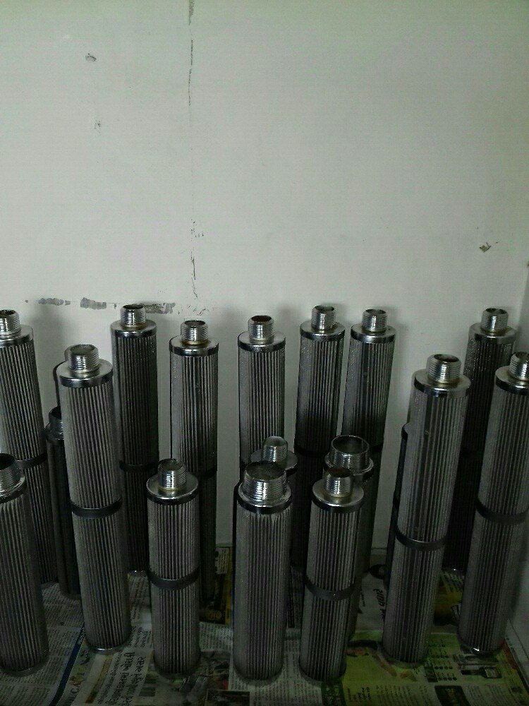 Round metal Wire Mesh oil Filter Element, Filtration Grade: 100 Micron, Material Grade: Stainless Steel