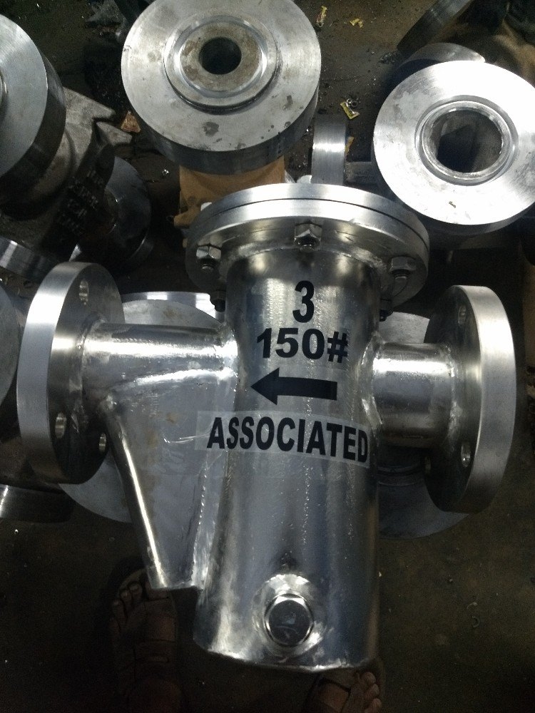 Durable Water Fabricated Pot Type Strainer, Capacity: High