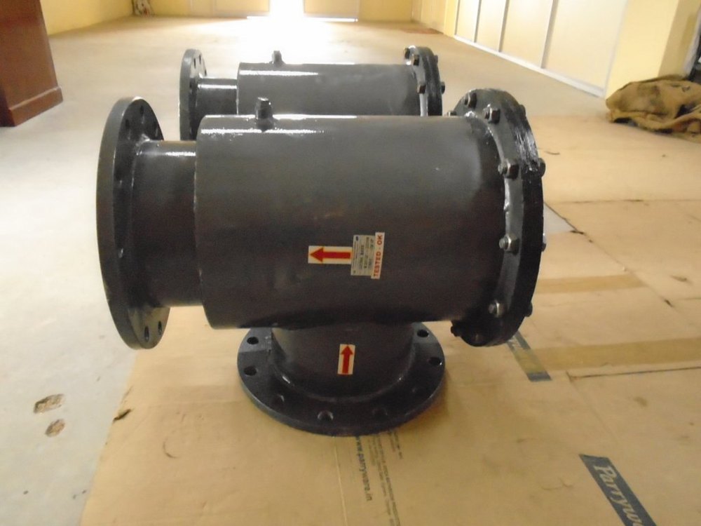 Cast Iron Suction Guides With Strainer