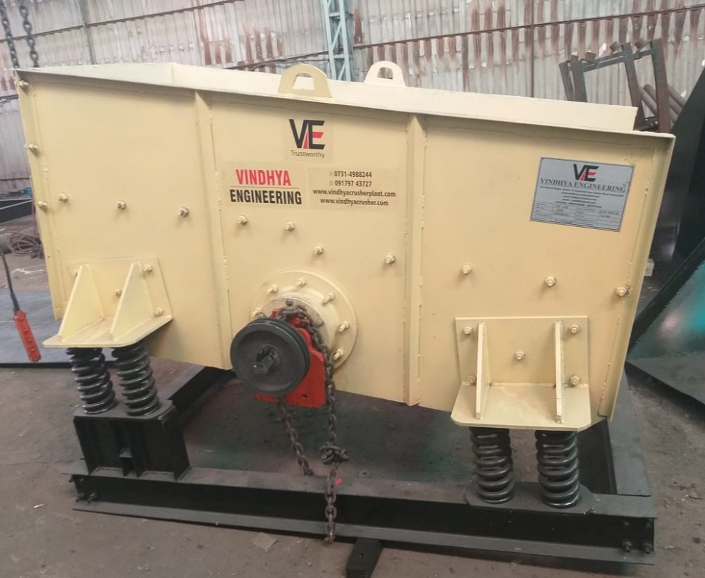 Galvanized Iron Resonance Screen 10x4 Feet Vibratory Screen, for Industrial