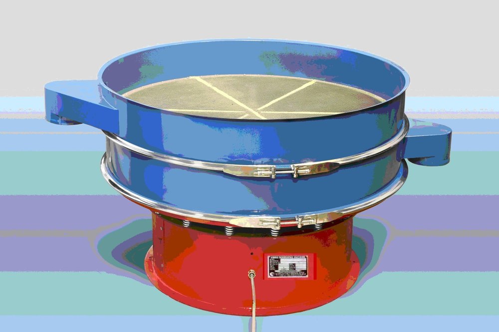 Vibrating Sieve, Capacity: 800 Kg/hr