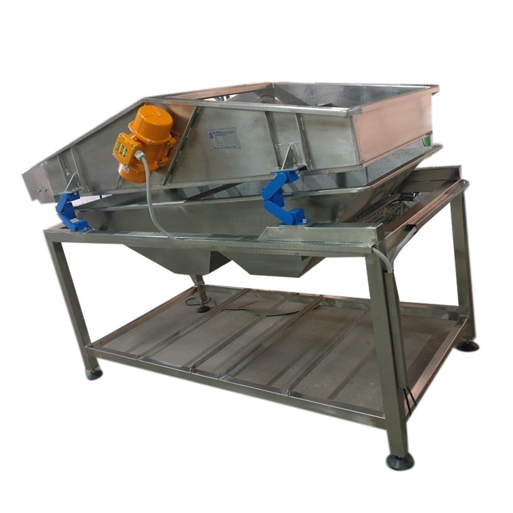 Stainless Steel Linear Industrial Vibrating Screen Machine, Capacity: 1000 - 3000 Kg/Hr