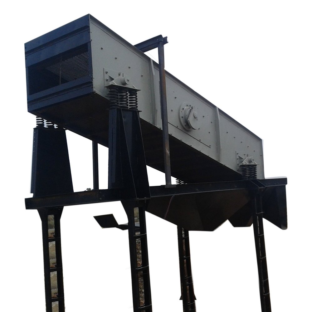 2HP Mild Steel Vibrating Screen For Building Project, Capacity: 20 Ton/Hr