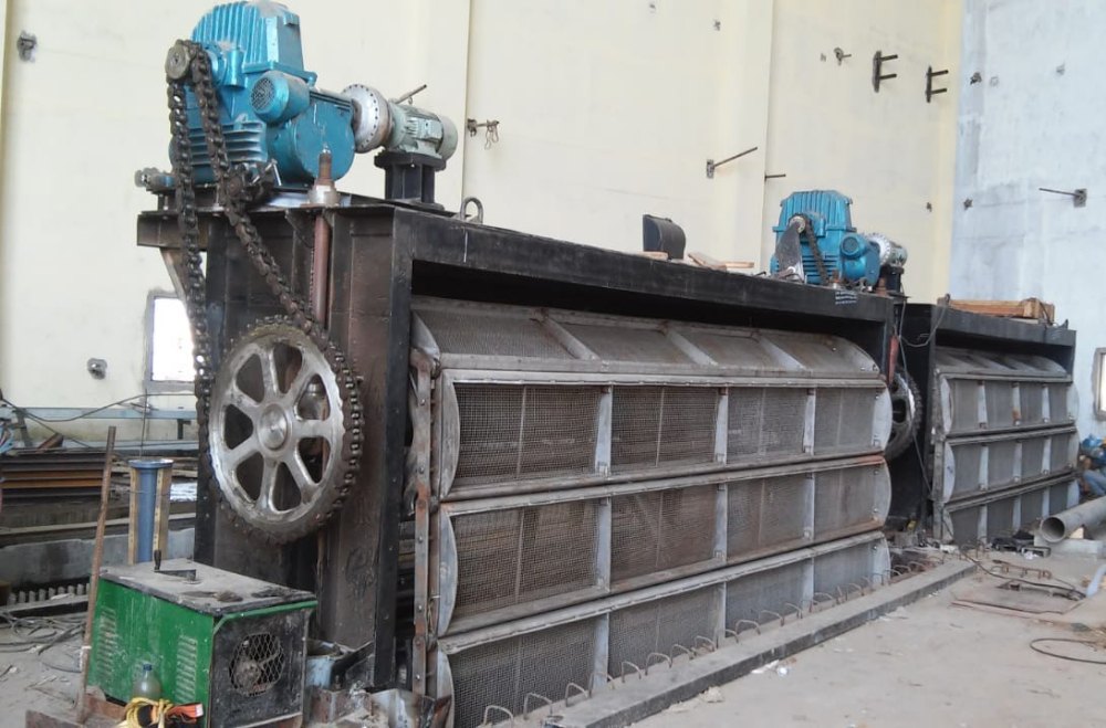Travelling Water Intake Screen