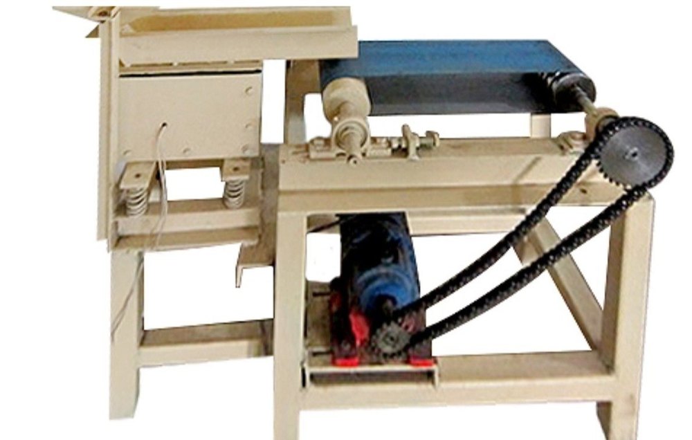 Magnetic Roll Separator, Capacity: 5 Ton/Hour