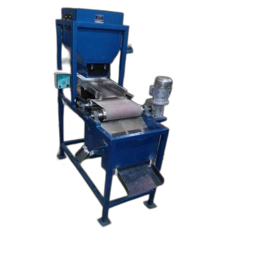 Vibromag permanent magnet roller type magnetic separator, Capacity: 60 Kg/ Hour