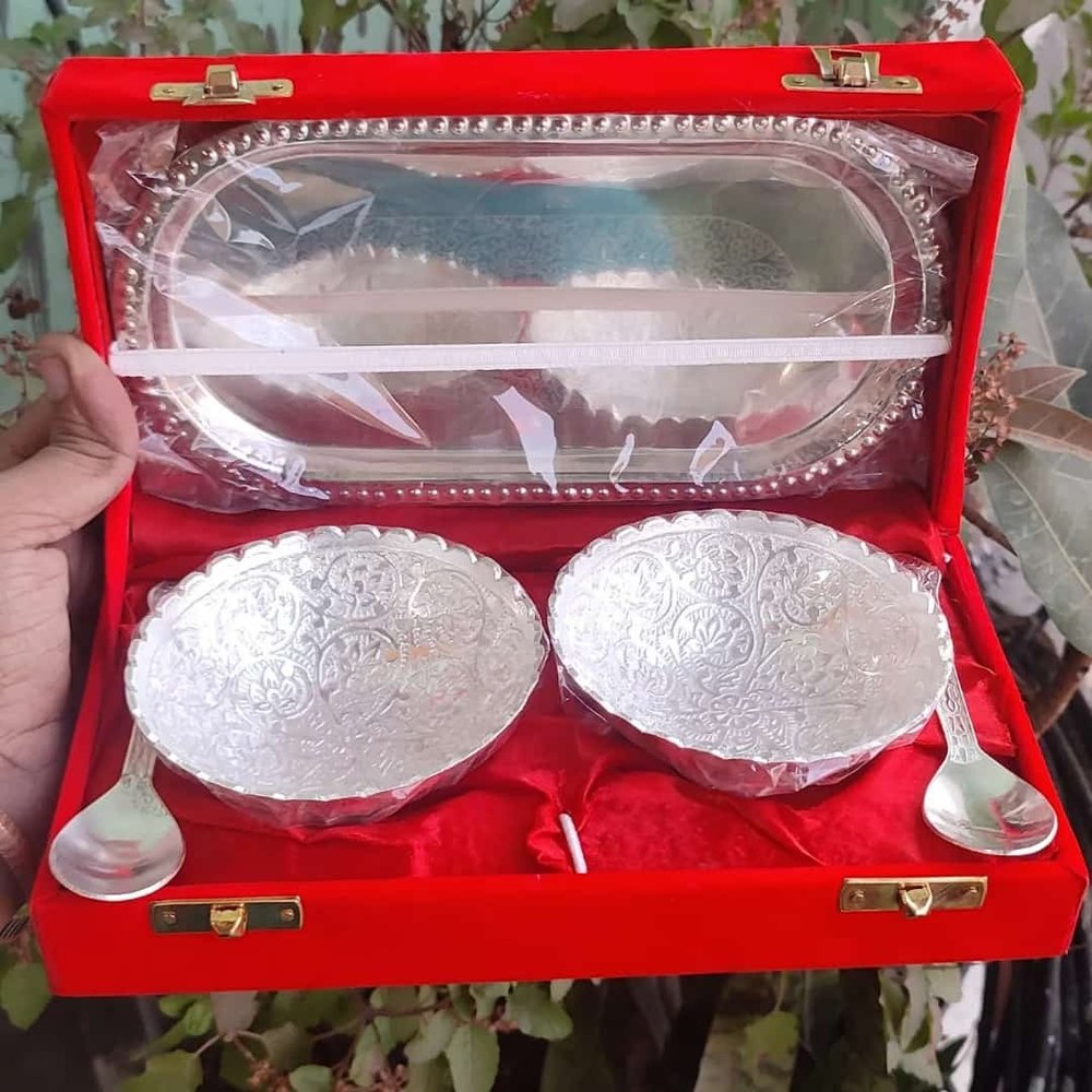 Silver plating Metal Serving bowl & tray set of 5 piece, Size: 12x 8
