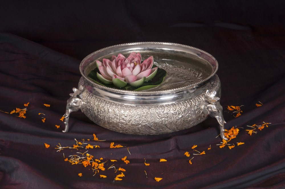 Round German Silver Urli, For Decorative, Size: 15inch