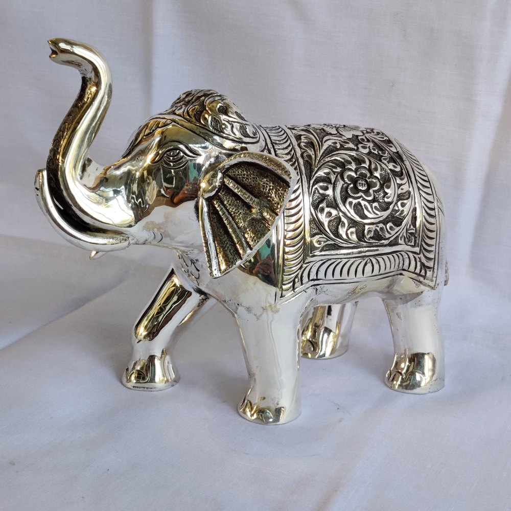 Hand Finished Carving Work Silver Article