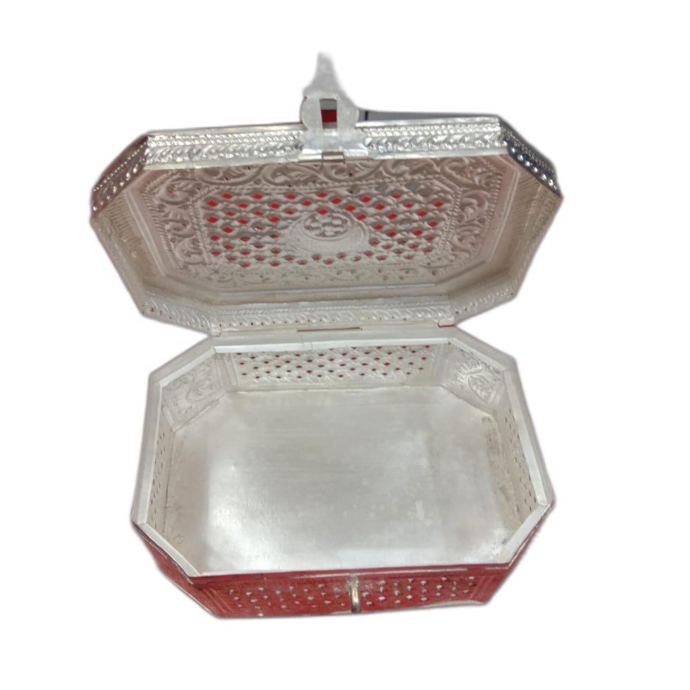 Polished Rectangular 300gm Silver Box, Size: 5 X 3 X 2 Inch